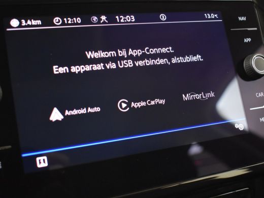 Volkswagen Passat GTE Business | Panorama dak | Trekhaak | Park assist | Dodehoekdetectie | Navigatie | Adaptief cr... ActivLease financial lease