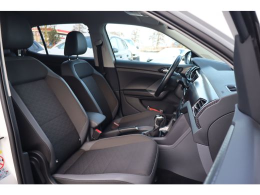 Volkswagen T-Cross 1.5 TSI Style Business R 149PK | Achteruitrijcamera | Cruise control adaptief | Hill hold functie ActivLease financial lease