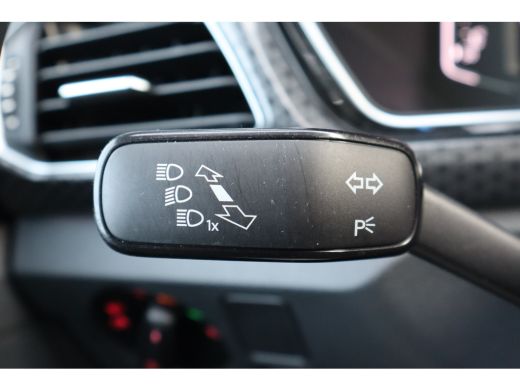 Volkswagen T-Cross 1.5 TSI Style Business R 149PK | Achteruitrijcamera | Cruise control adaptief | Hill hold functie ActivLease financial lease