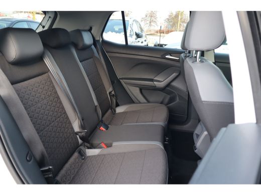 Volkswagen T-Cross 1.5 TSI Style Business R 149PK | Achteruitrijcamera | Cruise control adaptief | Hill hold functie ActivLease financial lease