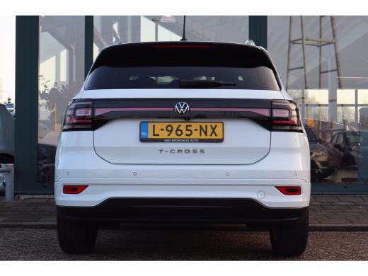 Volkswagen T-Cross 1.5 TSI Style Business R 149PK | Achteruitrijcamera | Cruise control adaptief | Hill hold functie ActivLease financial lease