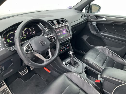 Volkswagen Tiguan 1.5 TSI R-Line Harman/Kardon Leer Adapt.Cruise Carplay Keyless Business+ ActivLease financial lease