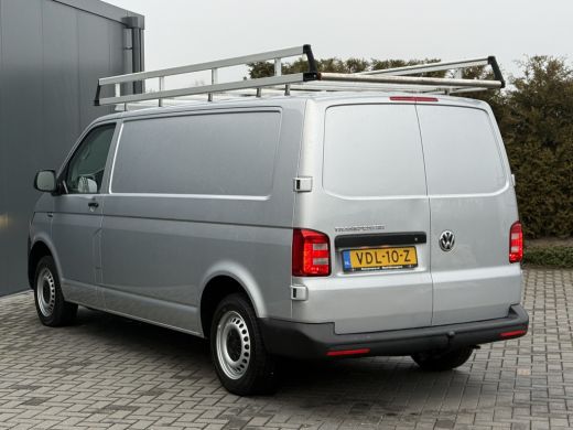 Volkswagen Transporter 2.0 TDI 150 PK / L2H1 / 1e EIG. / IMPERIAAL / TREKHAAK / AIRCO / CRUISE / PDC ActivLease financial lease