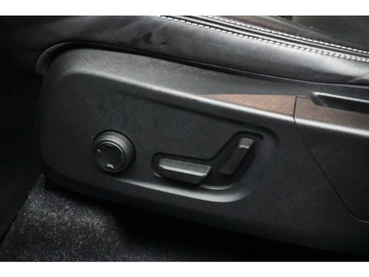 Volvo  XC40 T5 Recharge R-Design Harman/Kardon | Elek Stoel | Adaptive Cruise | BLIS | Camera | Leder-Alcanta... ActivLease financial lease