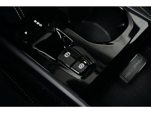 Volvo  XC40 T5 Recharge R-Design Harman/Kardon | Elek Stoel | Adaptive Cruise | BLIS | Camera | Leder-Alcanta... ActivLease financial lease
