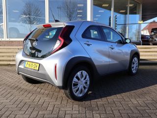 Toyota Aygo 1.0 VVT-i MT PLAY + ADAPTIVE CRUISE | CAMERA | APPLE CARPLAY | ANDROID AUTO | DAB