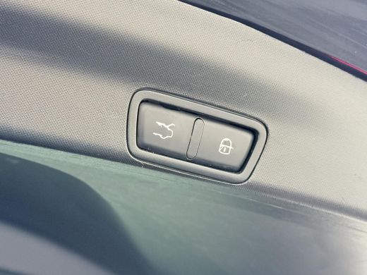 Alfa Romeo Stelvio 2.0 T AWD Super VAN &euro; 33.900,- VOOR &euro; 28.877, - UW LENTEVOORDEEL: &euro; 5.023,-!  | BOMVOL| STOEL/ ST... ActivLease financial lease