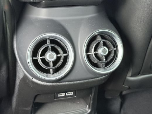 Alfa Romeo Stelvio 2.0 T AWD Super VAN &euro; 33.900,- VOOR &euro; 28.877, - UW LENTEVOORDEEL: &euro; 5.023,-!  | BOMVOL| STOEL/ ST... ActivLease financial lease