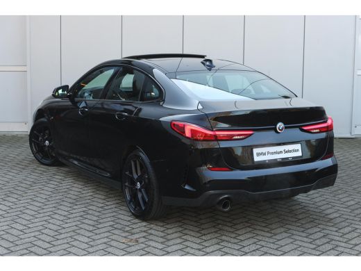 BMW 2 Serie 218i High Executive M Sport Automaat / Panoramadak / Sportstoelen / Achteruitrijcamera / M Sporto... ActivLease financial lease