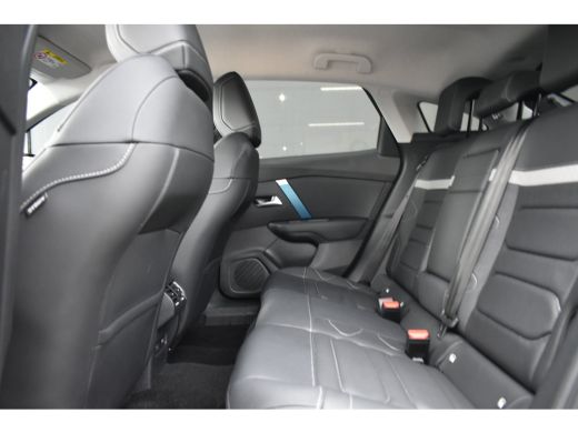 Citroën &euml;-C4 Shine 50 kWh 3 Fase | Vol-Leder | Massage | Elektr. Stoelen | Stoelverwarming | Navigatie | Full-... ActivLease financial lease