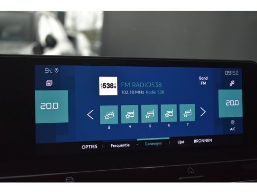 Citroën &euml;-C4 Shine 50 kWh 3 Fase | Vol-Leder | Massage | Elektr. Stoelen | Stoelverwarming | Navigatie | Full-... ActivLease financial lease