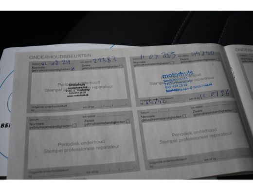 Citroën &euml;-C4 Shine 50 kWh 3 Fase | Vol-Leder | Massage | Elektr. Stoelen | Stoelverwarming | Navigatie | Full-... ActivLease financial lease