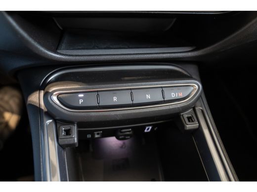 Fiat 600 1.2 Hybrid La Prima | Lederen Bekleding | Stoelverwarming | Climate Controle | Navigatie | Camera... ActivLease financial lease