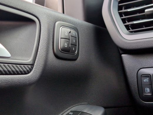 Ford Kuga 2.5 PHEV ST-Line X | 12-weg verstelbare voorstoelen - AGR gecertificeerd | Audio installatie prem... ActivLease financial lease