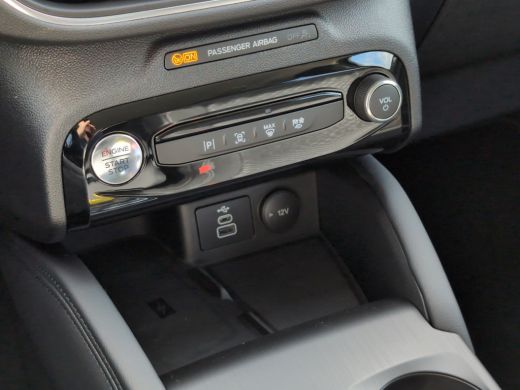 Ford Kuga 2.5 PHEV Titanium | Achteruitrijcamera | Cruise control | Draadloze telefoonlader ActivLease financial lease