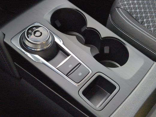 Ford Kuga 2.5 PHEV Titanium | Achteruitrijcamera | Cruise control | Draadloze telefoonlader ActivLease financial lease