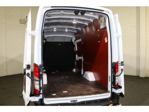 Ford Transit 2.0 TDCI 130pk L4 H3 Trend Airco 270Gr Achterdeuren ActivLease financial lease