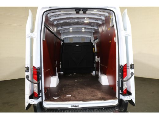 Ford Transit 2.0 TDCI 130pk L4 H3 Trend Airco 270Gr Achterdeuren ActivLease financial lease