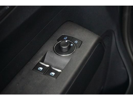 Ford Transit Courier 1.0 EcoBoost Trend 100pk | Laadruimte betimmering | Camera | ActivLease financial lease