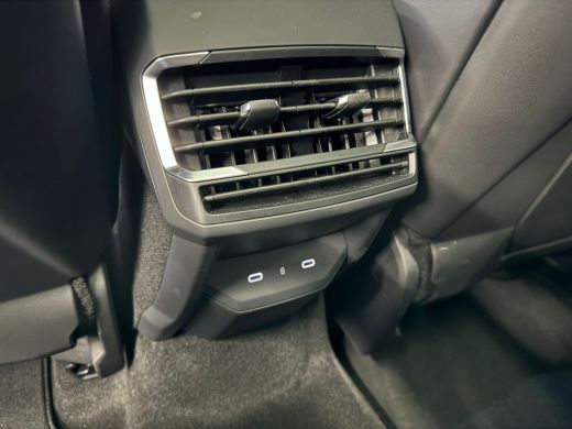 Lynk & Co 01 1.5 More | Alarmsysteem | Apple Carplay/Android Auto|telefoonintegratie premium | Audio installat... ActivLease financial lease