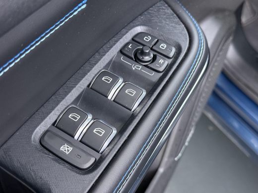 Lynk & Co 01 1.5 VAN &euro; 23.900,- VOOR &euro; 19.877,- UW LENTEVOORDEEL &euro; 4.023 ,-! | PHEV PLUG-IN HYBRIDE | COMPLETE... ActivLease financial lease