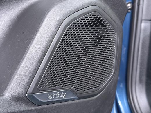 Lynk & Co 01 1.5 VAN &euro; 23.900,- VOOR &euro; 19.877,- UW LENTEVOORDEEL &euro; 4.023 ,-! | PHEV PLUG-IN HYBRIDE | COMPLETE... ActivLease financial lease