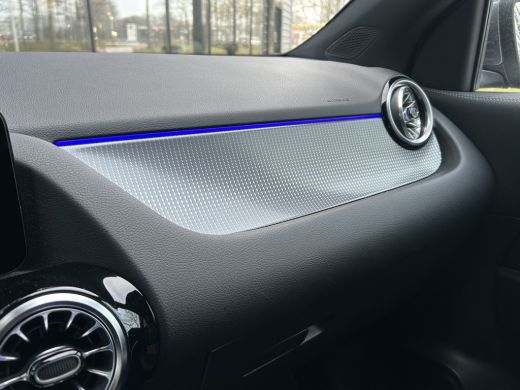 Mercedes-Benz GLA 250e Luxury Plugin Hybride 250e Luxury // Trekhaak // Carplay // Camera // Sfeerverlichting // Wi... ActivLease financial lease