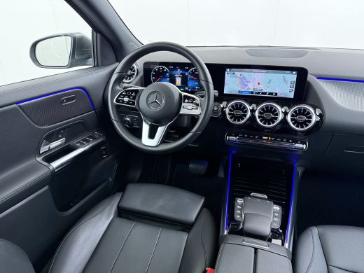 Mercedes-Benz GLA 250e Luxury // Trekhaak // Carplay // Camera // Sfeerverlichting // Widescreen Dashbord ActivLease financial lease