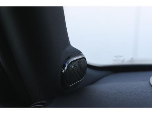 Mini Electric Yours / Panoramadak / Sportstoelen / Achteruitrijcamera / Comfort Access / Adaptieve LED / Head-U... ActivLease financial lease