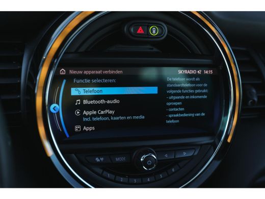 Mini Electric Yours / Panoramadak / Sportstoelen / Achteruitrijcamera / Comfort Access / Adaptieve LED / Head-U... ActivLease financial lease