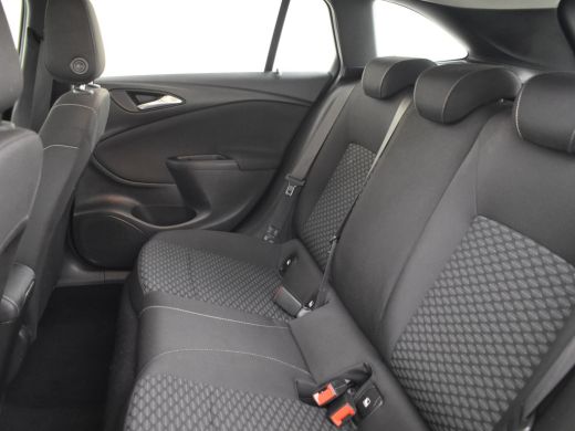 Opel Astra Sports Tourer 1.2 Edition 110pk | Achteruitrijcamera | Parkereersensoren v+a | Cruise Control | D... ActivLease financial lease