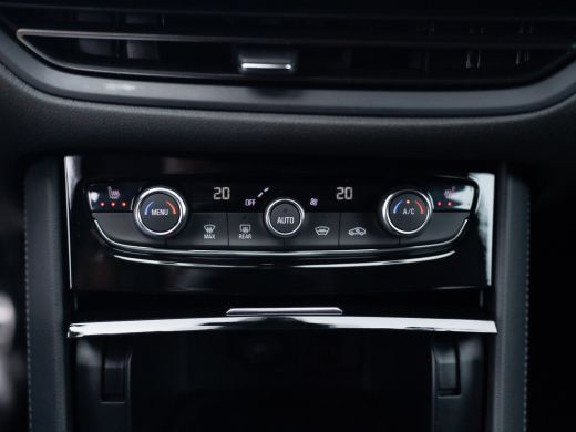 Opel Grandland 1.2 Turbo GS Line | Camera | Stoel & Stuur verw. | Navi | Prijs Rijklaar!! ActivLease financial lease