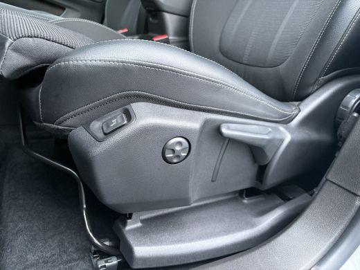 Opel Grandland 1.2 Turbo GS Line | Camera | Stoel & Stuur verw. | Navi | Prijs Rijklaar!! ActivLease financial lease