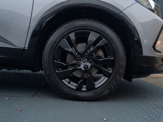 Opel Grandland 1.2 Turbo GS Line | Camera | Stoel & Stuur verw. | Navi | Prijs Rijklaar!! ActivLease financial lease