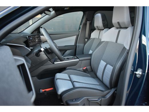 Opel Grandland 1.6 Turbo Plug-in-Hybrid GS 195pk DEMO-DEAL! 8 Jaar Garantie! | Schuif-/Kanteldak | FOCAL | Comfo... ActivLease financial lease