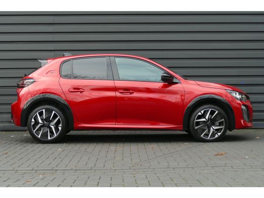 Peugeot 208 HYBRID 100PK 5-DRS GT AUTOMAAT / NAVI / CLIMA / PDC / 17"LMV / CAMERA / KEYLESS / FULL-LED / BLUE... ActivLease financial lease