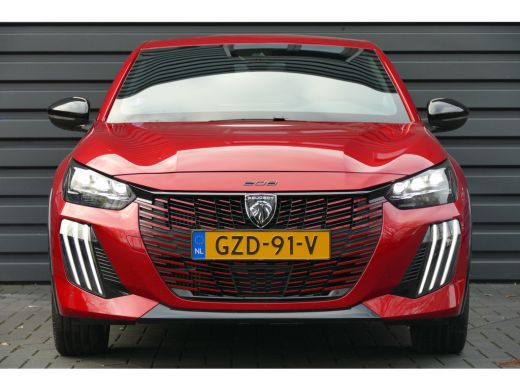 Peugeot 208 HYBRID 100PK 5-DRS GT AUTOMAAT / NAVI / CLIMA / PDC / 17"LMV / CAMERA / KEYLESS / FULL-LED / BLUE... ActivLease financial lease