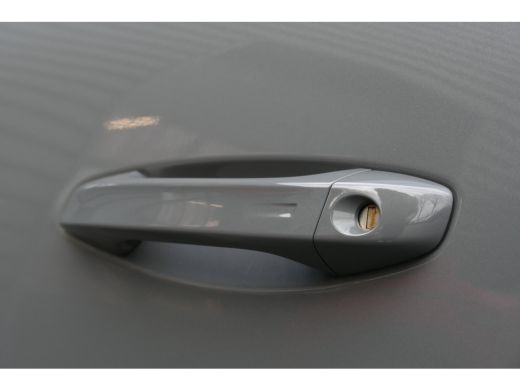 Peugeot 308 1.2 HYBRID 136PK GT AUTOMAAT / NAVI / CLIMA / PDC / 18"LMV / CAMERA / FULL-LED / KEYLESS / BLUETO... ActivLease financial lease