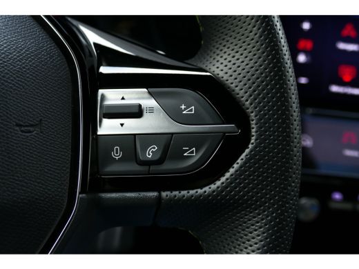 Peugeot 308 1.2 HYBRID 136PK GT AUTOMAAT / NAVI / CLIMA / PDC / 18"LMV / CAMERA / FULL-LED / KEYLESS / BLUETO... ActivLease financial lease