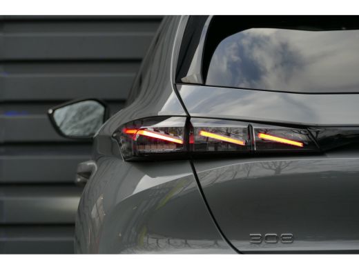 Peugeot 308 1.2 HYBRID 136PK GT AUTOMAAT / NAVI / CLIMA / PDC / 18"LMV / CAMERA / FULL-LED / KEYLESS / BLUETO... ActivLease financial lease