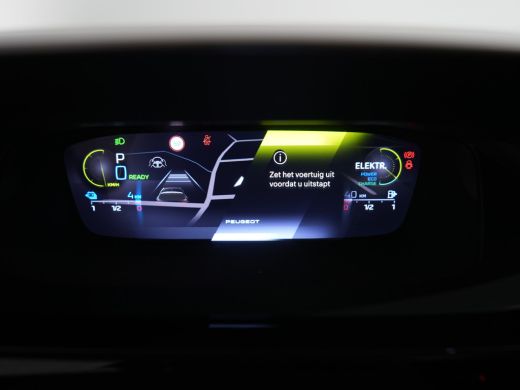 Peugeot 308 1.6 Plug-in Hybrid 180 GT Panoramadak / 360 camera | Achterbank in 3 delen neerklapbaar met skilu... ActivLease financial lease