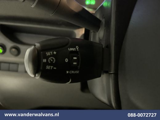 Peugeot Expert 2.0 BlueHDI 123pk L2H1 Euro6 Airco | Cruisecontrol | 2500kg Trekhaak Parkeersensoren ActivLease financial lease