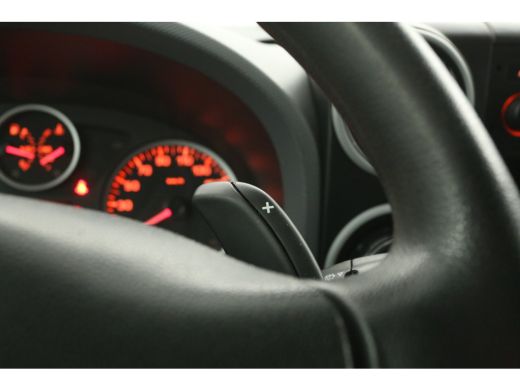 Peugeot Partner 1.6 BlueHDi 100PK | Aut. | Airco | Cruise | Parkeersens. | Elektrpakket ActivLease financial lease