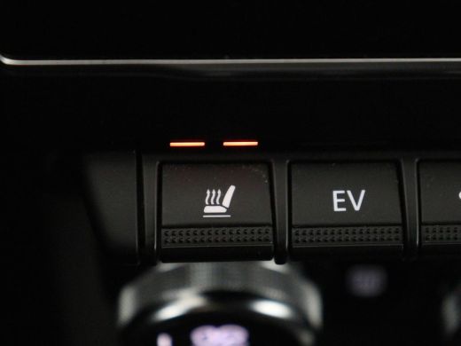 Renault Arkana 1.6 E-Tech hybrid 145 E-Tech engineered | Panoramadak | Stoelverwarming | Trekhaak | Leder/Alcant... ActivLease financial lease