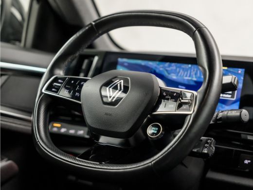 Renault Austral 1.2 mild hybrid Techno Automaat (APPLE CARPLAY, GROOT NAVI, CAMERA, STOELVERWARMING, KEYLESS, ZWA... ActivLease financial lease