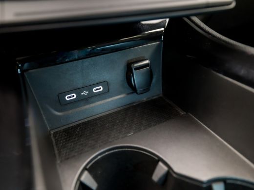 Renault Austral 1.2 mild hybrid Techno Automaat (APPLE CARPLAY, GROOT NAVI, CAMERA, STOELVERWARMING, KEYLESS, ZWA... ActivLease financial lease