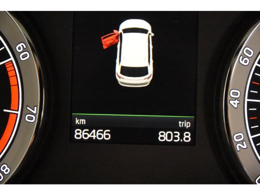 Skoda Karoq 1.5 TSI DSG *1ste Eigenaar*Navi*Stoelverwarming*Camera* ActivLease financial lease