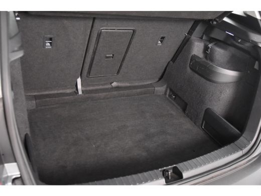 Skoda Karoq 1.5 TSI DSG *1ste Eigenaar*Navi*Stoelverwarming*Camera* ActivLease financial lease