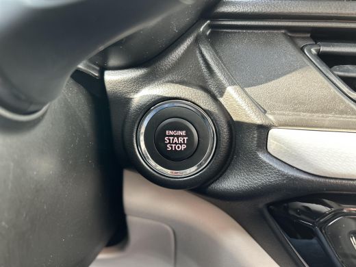 Suzuki Swift 1.2 Select Smart Hybrid Automaat ActivLease financial lease