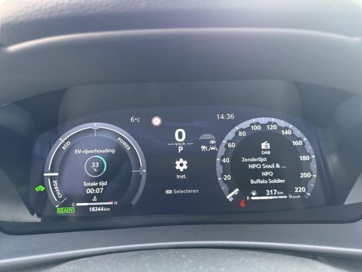 Toyota C-HR 1.8 Hybrid 140 Dynamic | Navigatie | Apple CarPlay/Android auto | Achteruitrijcamera | Stuur en s... ActivLease financial lease